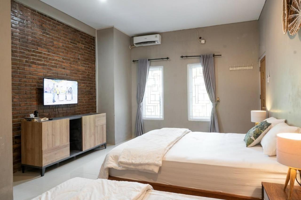 Casa De Odua HomestayNgabean エクステリア 写真